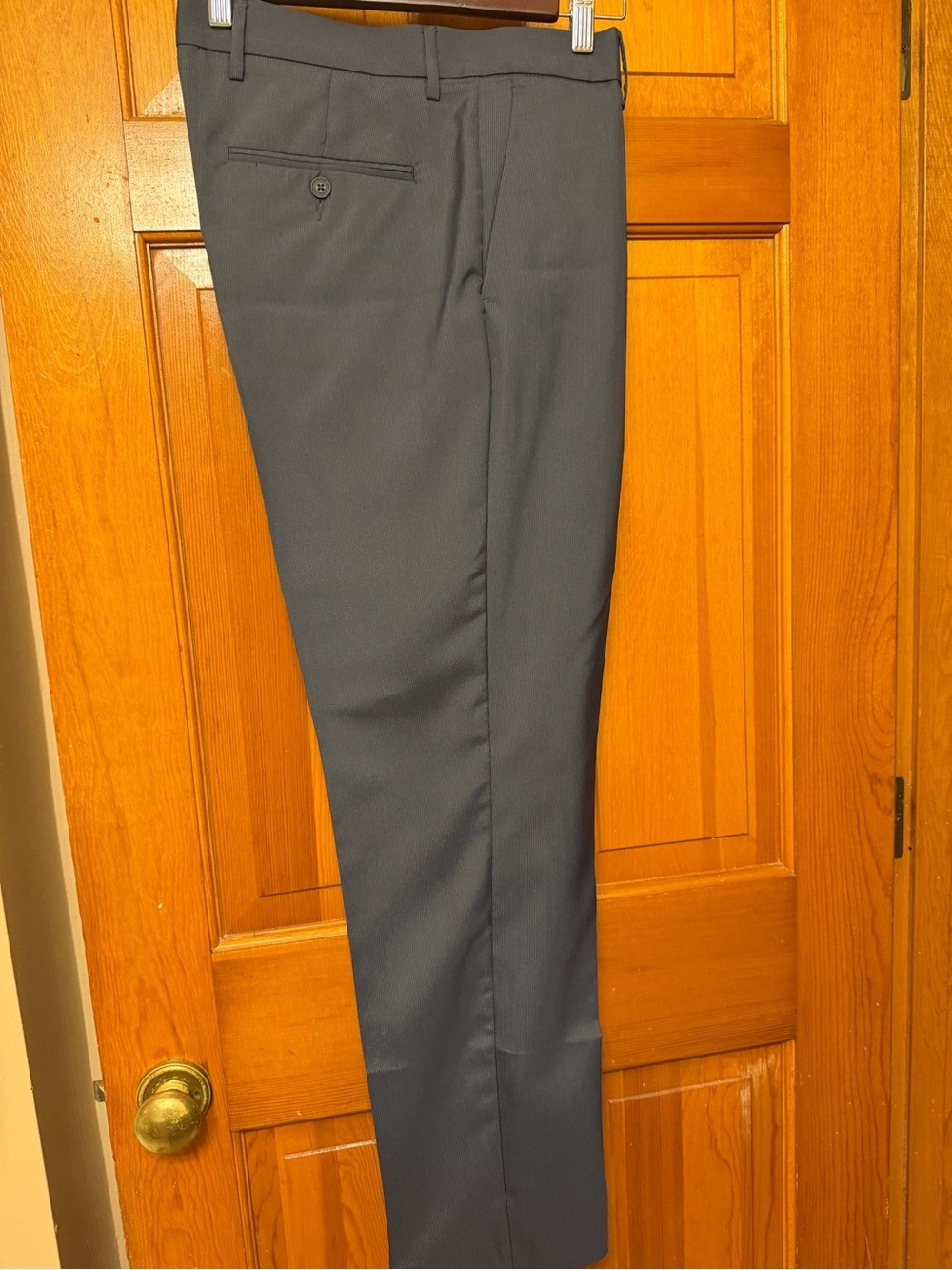 Men's Flat-Front Dress Pants in Charcoal Gray